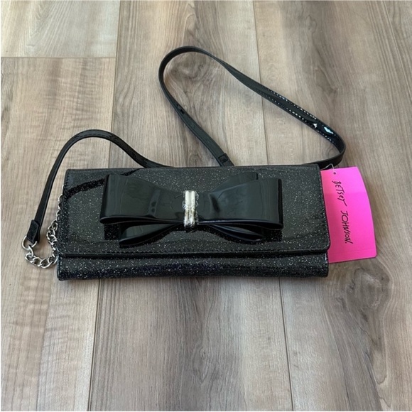Betsey Johnson Handbags - Betsey Johnson Glittery Black Bow Clutch/ Crossbody!! NWT!!